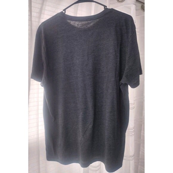 Lucky Brand Men's T-Shirt Small Flag Logo Short Sleeve Gray Size Large - Picture 4 of 4